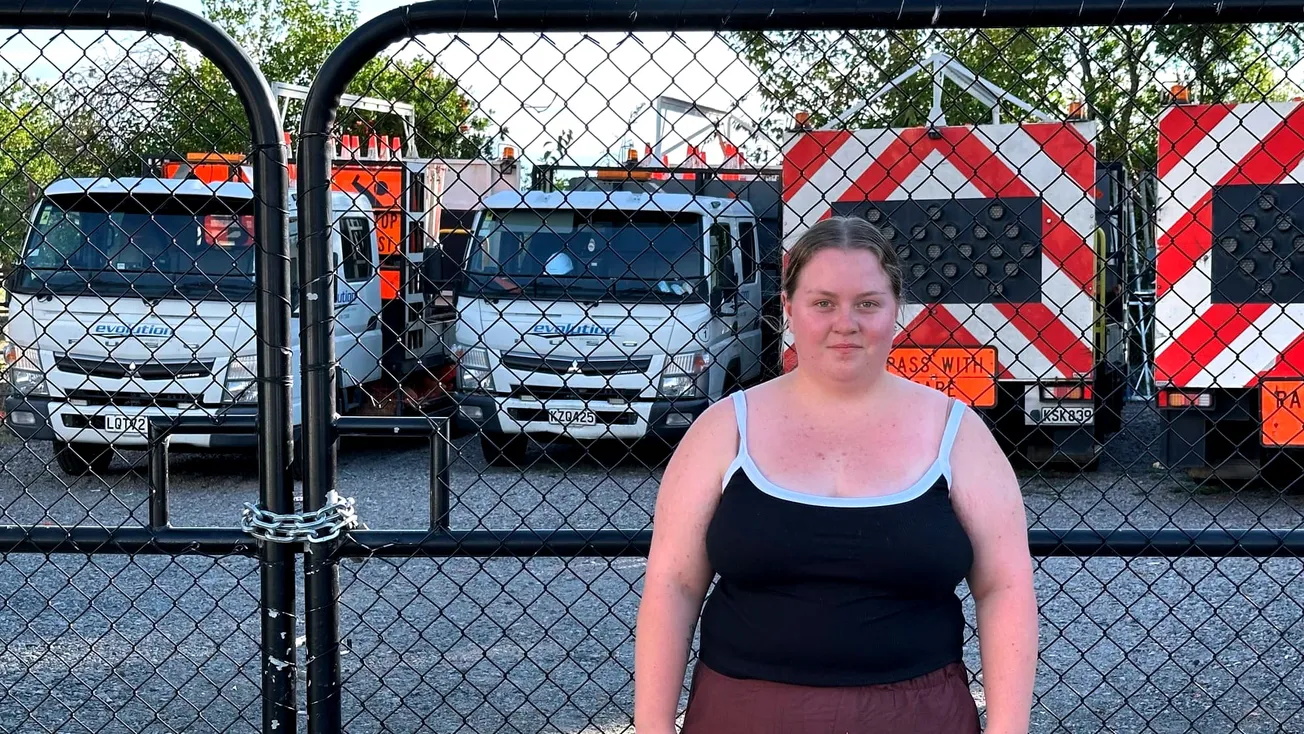 Sasha outside the Evolution Traffic Management Taupō gates