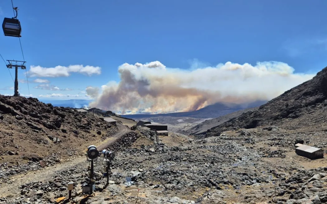 Locals fear 'truly devastating' Tongariro National Park fire