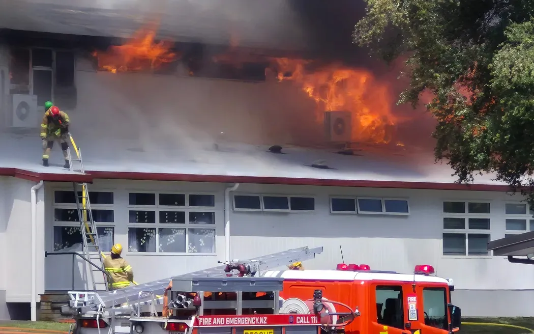 Taupō school fire: Firefighter climbed onto roof of burning building after truck breakdown